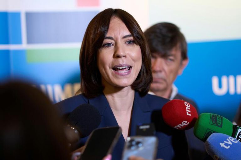 Morant duda de la honestidad de Mazón sobre Medicina en la UA: ¿Hay gato encerrado?