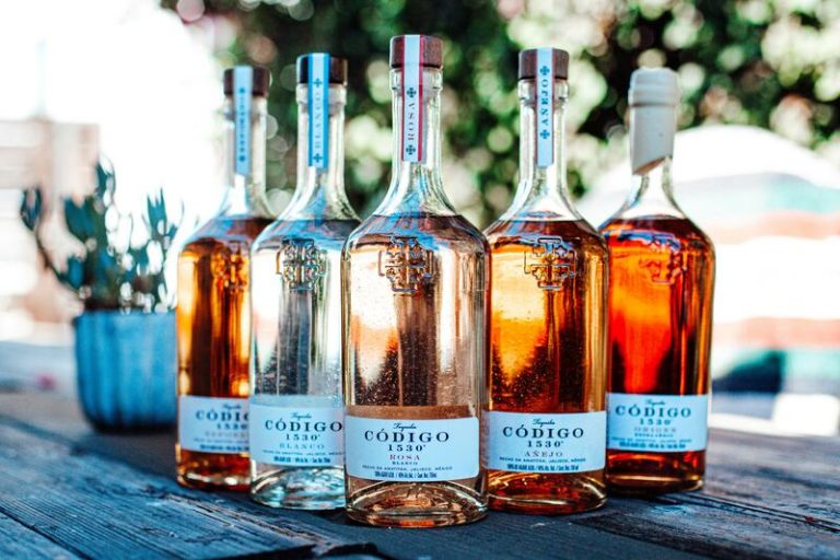 Pernod Ricard impulsa el tequila de alta gama en España con Código 1530