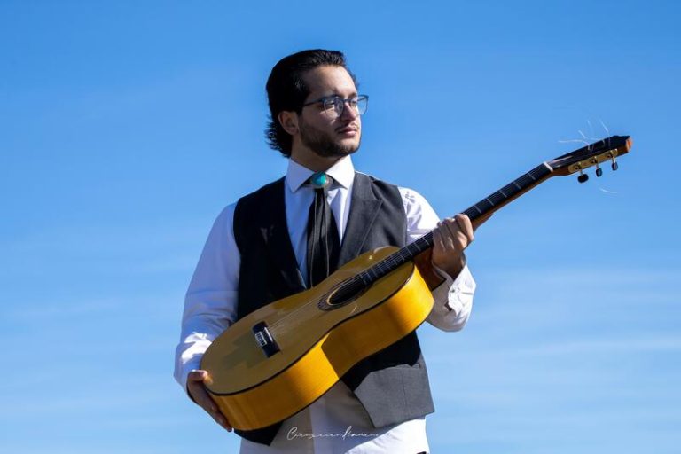 La Bienal de Sevilla abre el fin de semana con la guitarra de David Arahal, Farruquito y el cante de Cancanilla y Purili