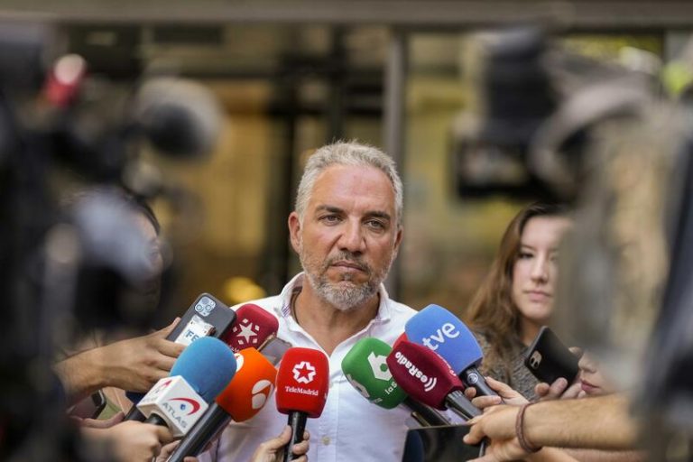 Sánchez pretende relegar a Andalucía a un rango inferior, según Bendodo