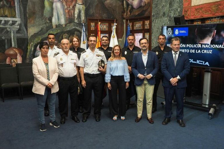 Los agentes heroicos de Santa Cruz de Tenerife capturan al peligroso pirómano
