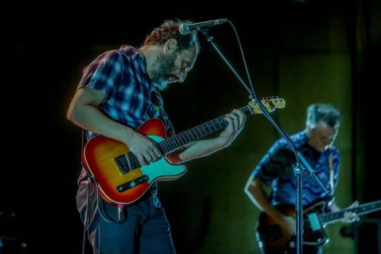 Los Planetas celebran hoy 30 años de 'Super 8', su primer álbum, con un concierto en la Plaza de Toros de Granada