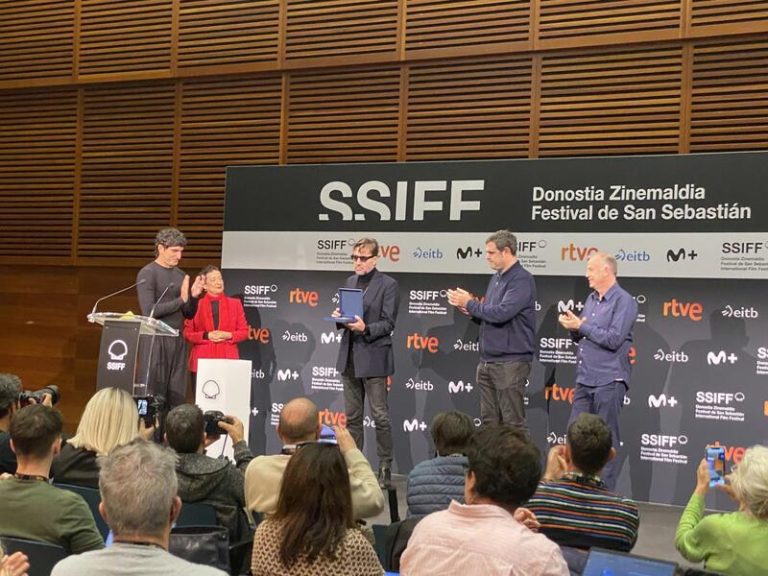 Albert Serra conquista el Feroz Zinemaldia con Tardes de soledad y La Dani se encargará de la presentación en Pontevedra