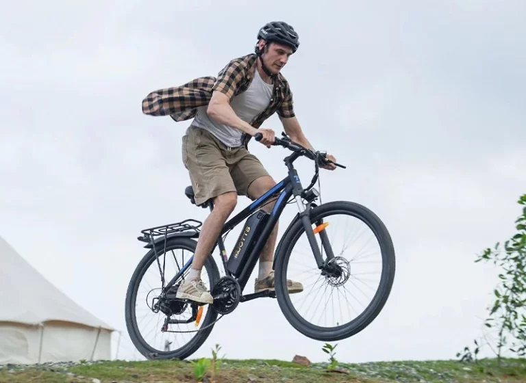 Amazon vende la mejor bicicleta eléctrica barata, con una autonomía de hasta 100 kilómetros