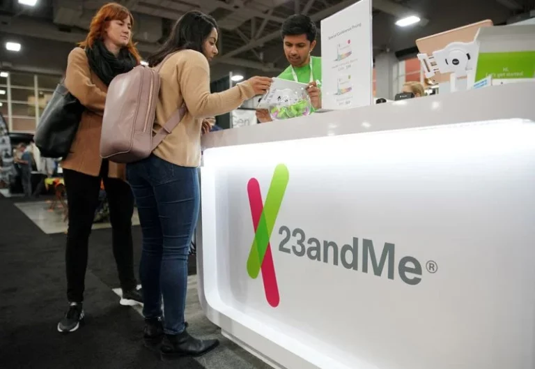 Renunciaron los independientes del consejo de 23andMe por la oferta de Anne Wojcicki para hacerse con el grupo
