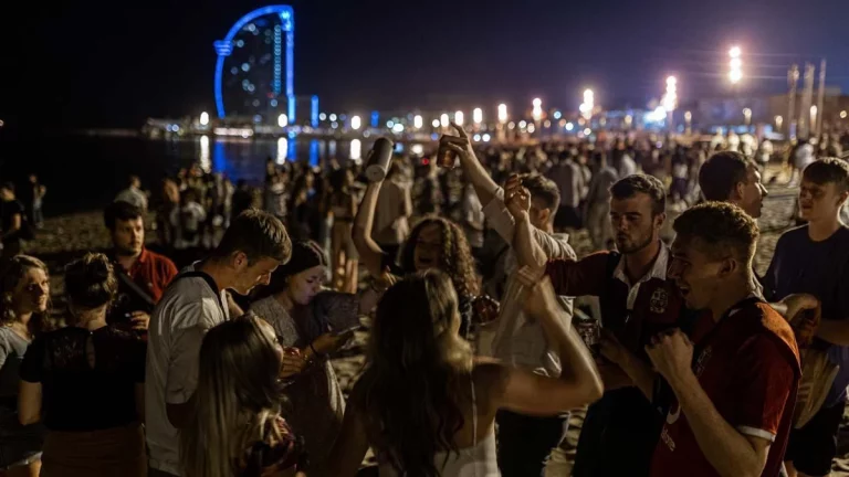 3 ciudades españolas, en el top de mejores sitios para salir de fiesta por la noche