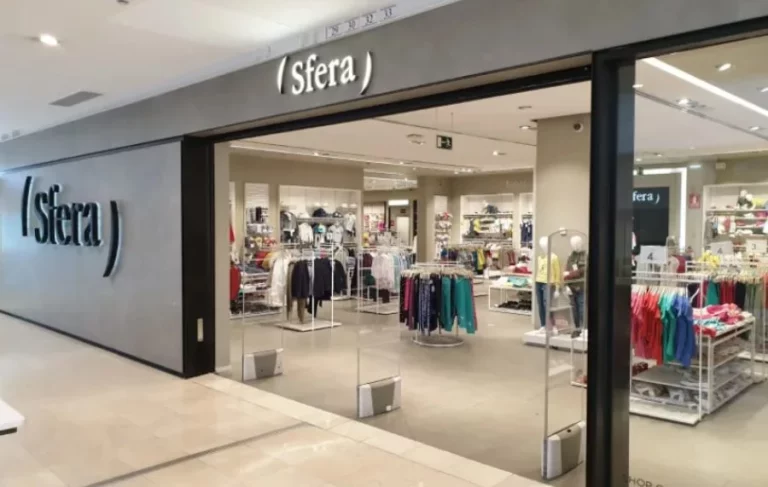 3 vestidos de temporada de Sfera sueltitos y que hacen tipazo