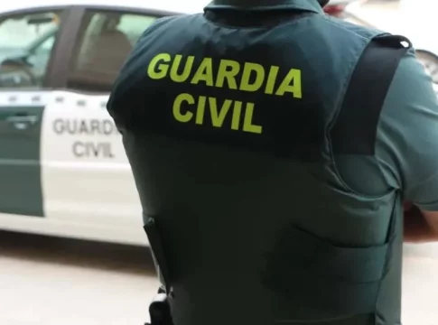 Respuestas españolas: de la burla a la reivindicación Respuestas españolas: de la burla a la reivindicación