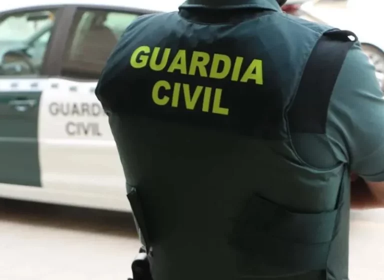 Cuidado si te llaman por teléfono y te dicen esto: la Guardia Civil alerta de una nueva estafa