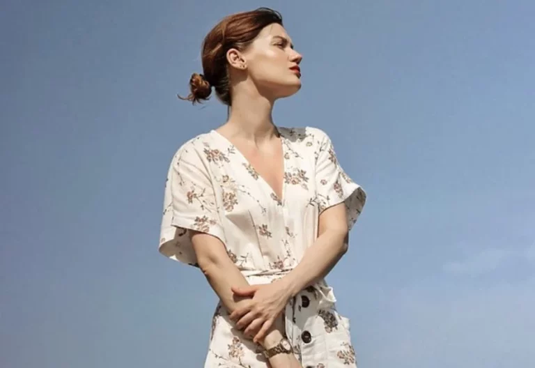 4 vestidos de Bershka que estilizan el cuerpo de todo tipo de cuerpo femenino