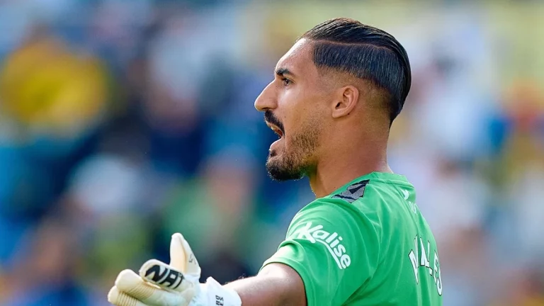 Álvaro Valles manda un mensaje contundente al Betis