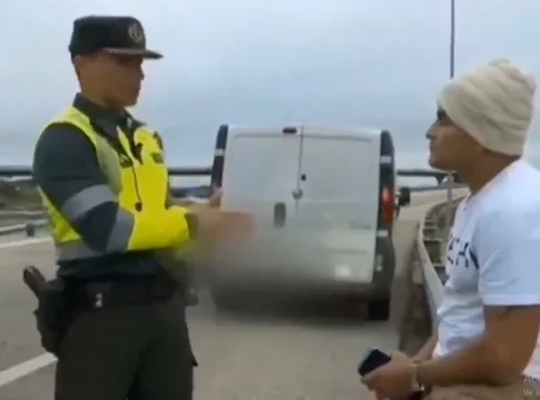 Colombiano viral por multa de tránsito Colombiano viral por multa de tránsito