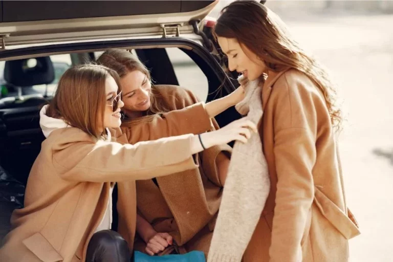 8 chaquetas de punto de Zara para un look rompedor pero sofisticado