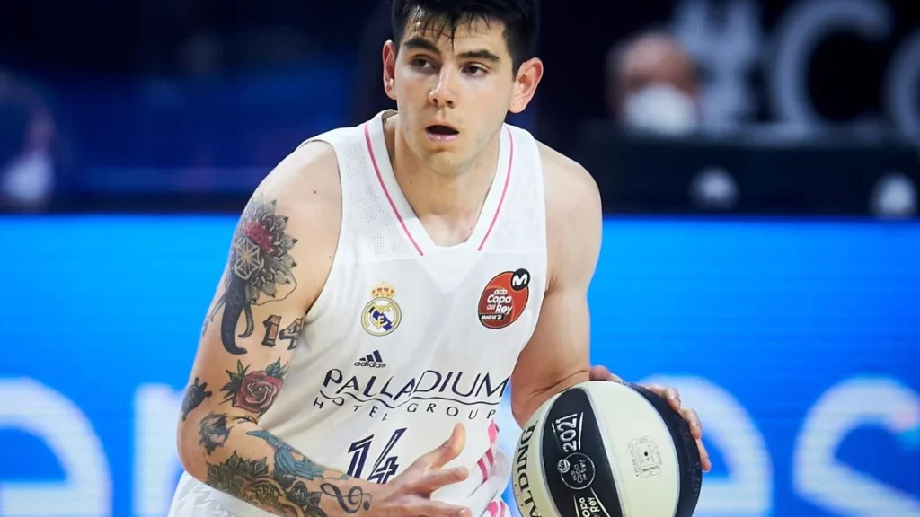 Así como Garuba, Deck también deja atrás las molestias musculares 