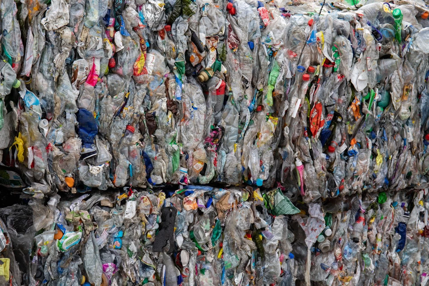 Greenpeace ha aprovechado su reciente estudio para reavivar su lucha con Ecoembes