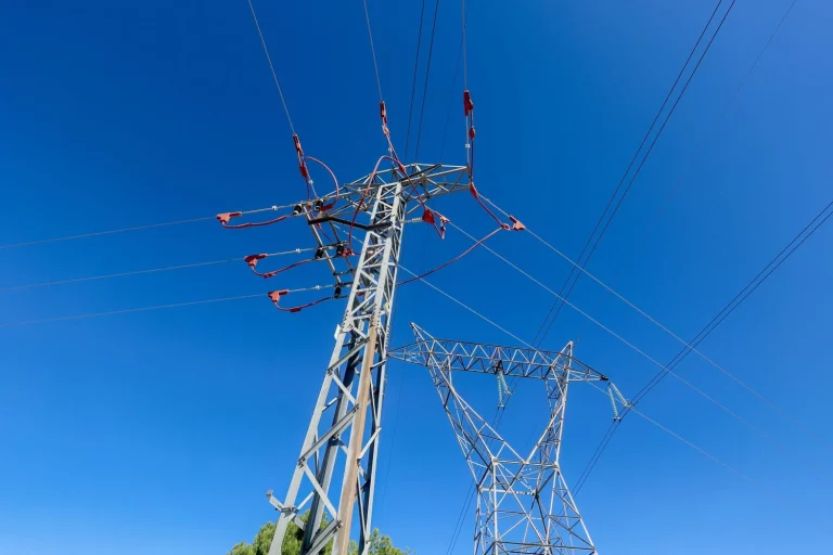 Hay optimismo sobre el precio de la luz por los buenos datos de septiembre