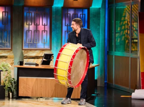 La llegada de 'La Revuelta' de Broncano ha hecho más daño en Mediaset y La Sexta que a Pablo Motos