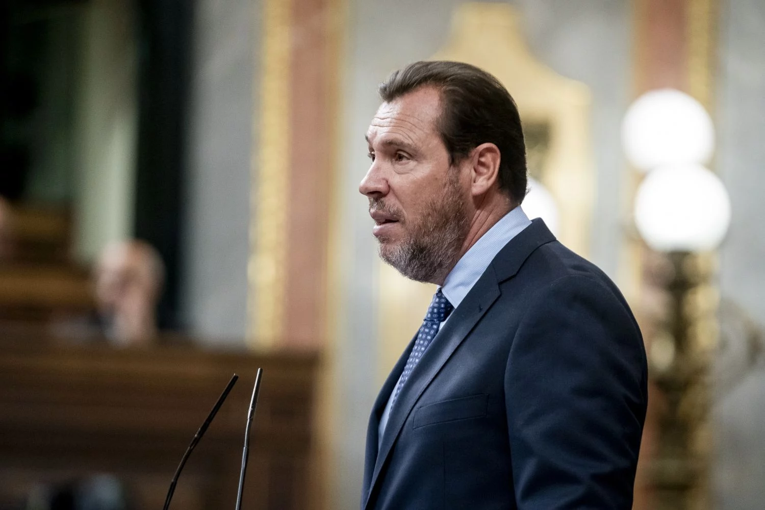 Óscar Puente ha recordado que el viernes Renfe rompia su record diario de pasajeros de alta velocidad después de anunciar perdidas millonarias