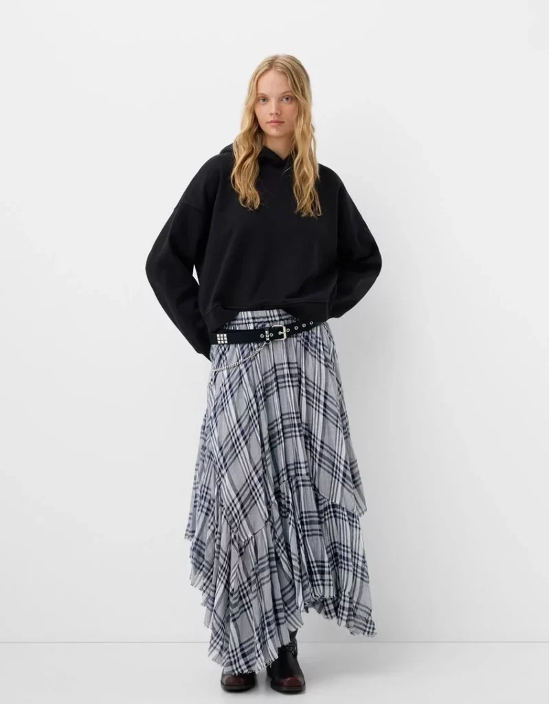 Falda maxi volantes asimétrica