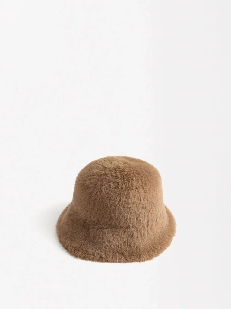Gorro Bucket Efecto Pelo