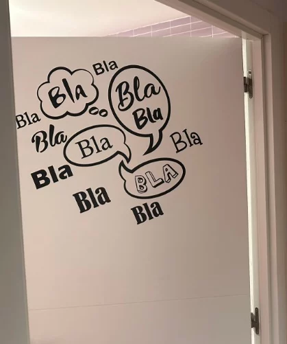 Insolito bano en un bar de Alcorcon 2