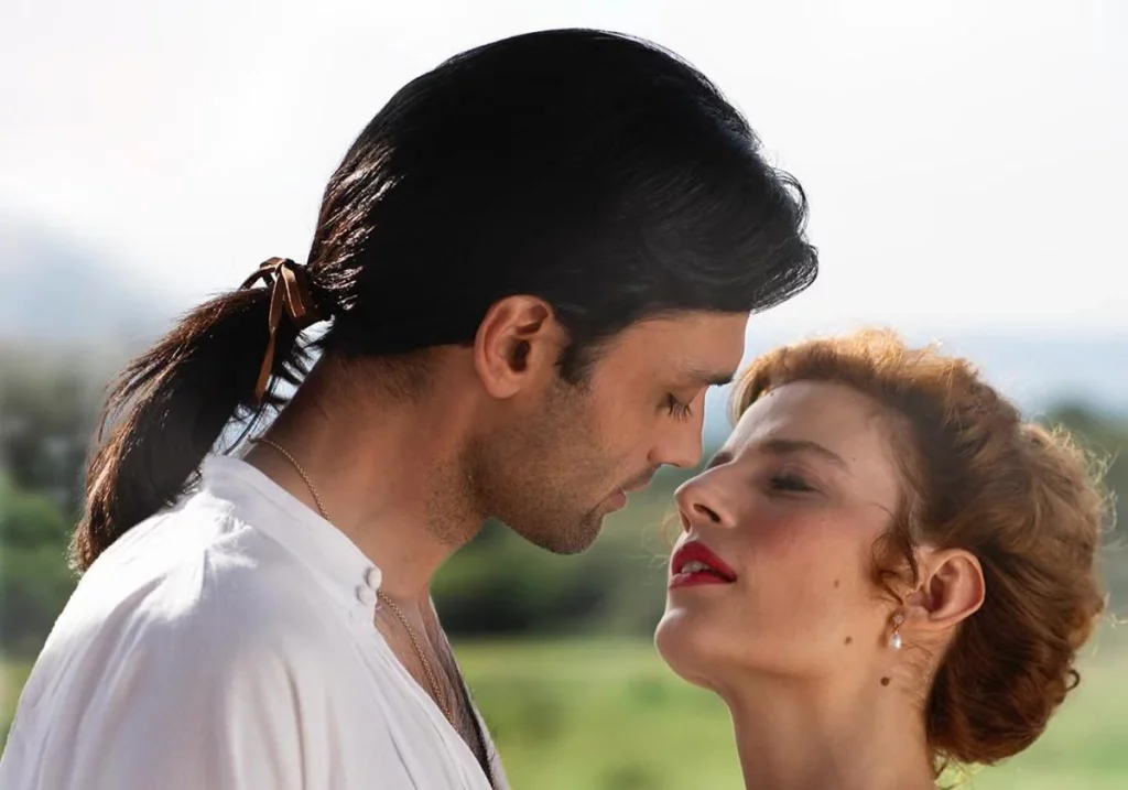 Interesante trasfondo