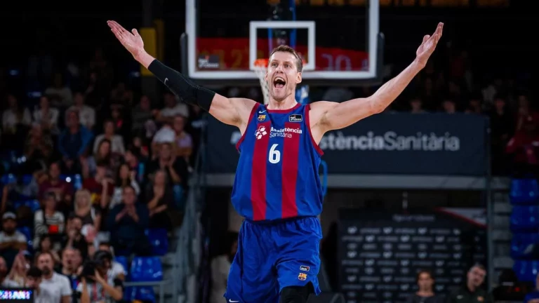Jan Vesely tiene en vilo al entrenador del FC Barcelona