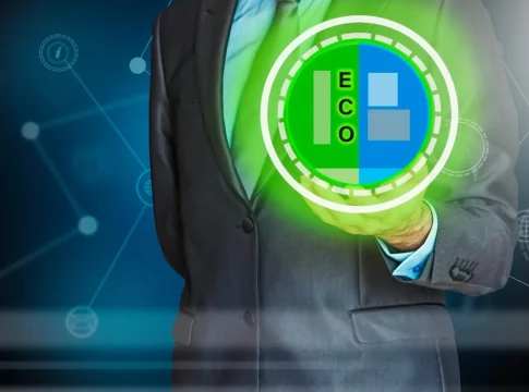 La OCU critica el sistema de etiquetas de la DGT y pide cambios reales La OCU critica el sistema de etiquetas de la DGT y pide cambios reales