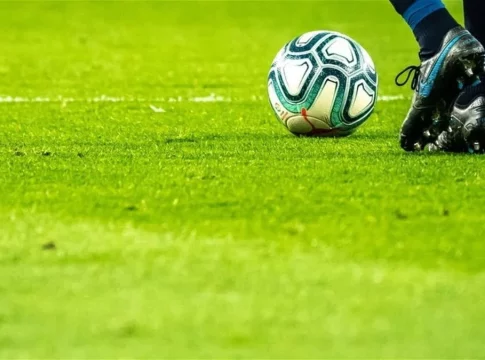 La lucha contra el fútbol pirata: ¿Pueden multarte por ver partidos a través de plataformas ilegales? La lucha contra el fútbol pirata: ¿Pueden multarte por ver partidos a través de plataformas ilegales?