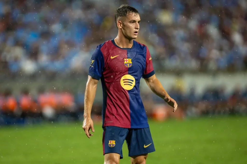 Marc Casadó: Hansi Flick habla claro de sus molestias físicas 1 Marc Casadó