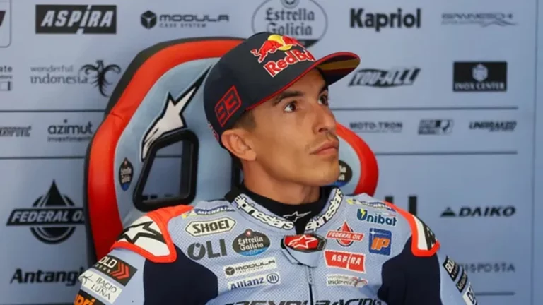Marc Márquez responde con contundencia a Valentino Rossi