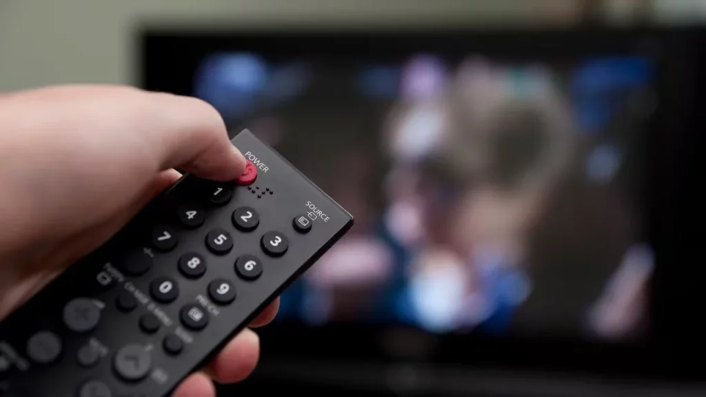 ¿Aparatos en modo espera? Así afectan a tu factura, según la OCU