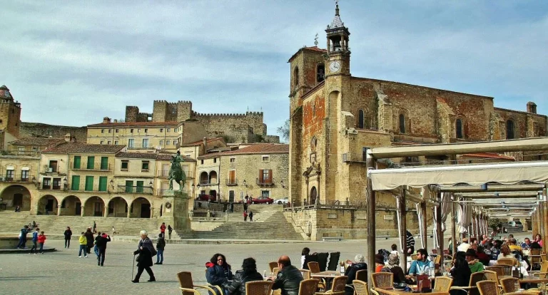 Pagan hasta 15.000 euros por teletrabajar en una comunidad autónoma española