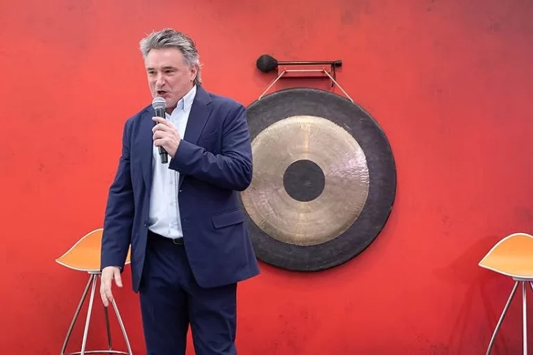 'Pekín Express' regresa con 7 parejas de concursantes de 'La que se avecina', 'Espejo Público' y más