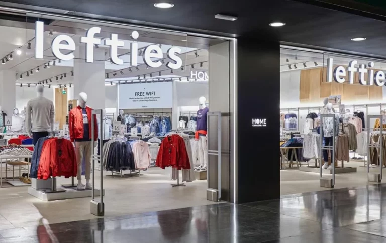 Preciosa y todoterreno con estos 5 jerséis de Lefties para entretiempo desde 9 euros