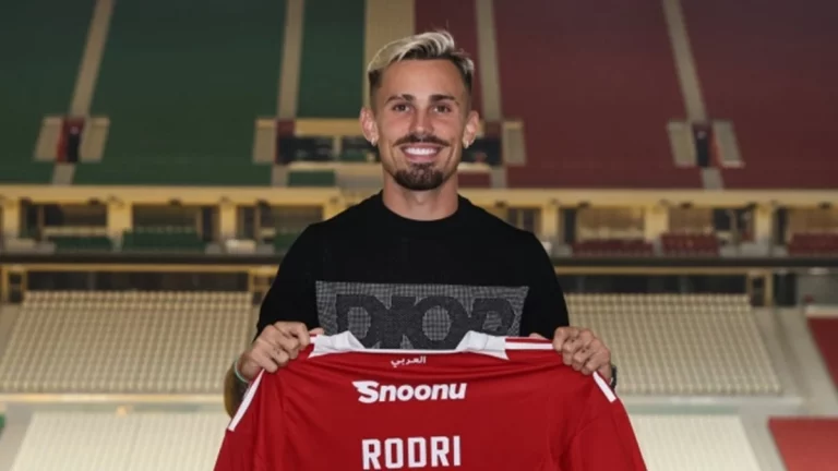 Rodri Sánchez ataja de raíz a los haters por su fuga del Betis