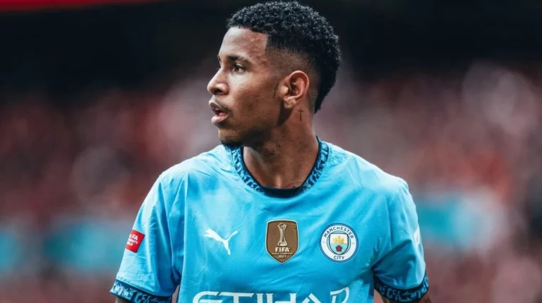 Savinho se come a Foden en el Manchester City de Guardiola