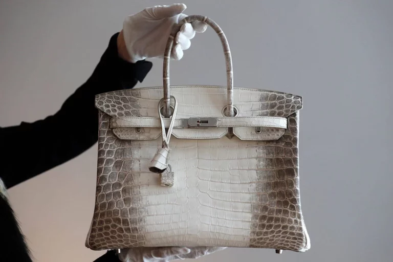 Un Picasso, Louis Vuitton y otras falsificaciones insólitas de la historia que colaron