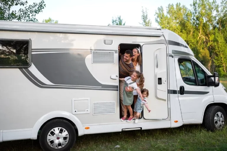 Alquilar una autocaravana en Valencia: la escapada perfecta de fin de semana para este otoño