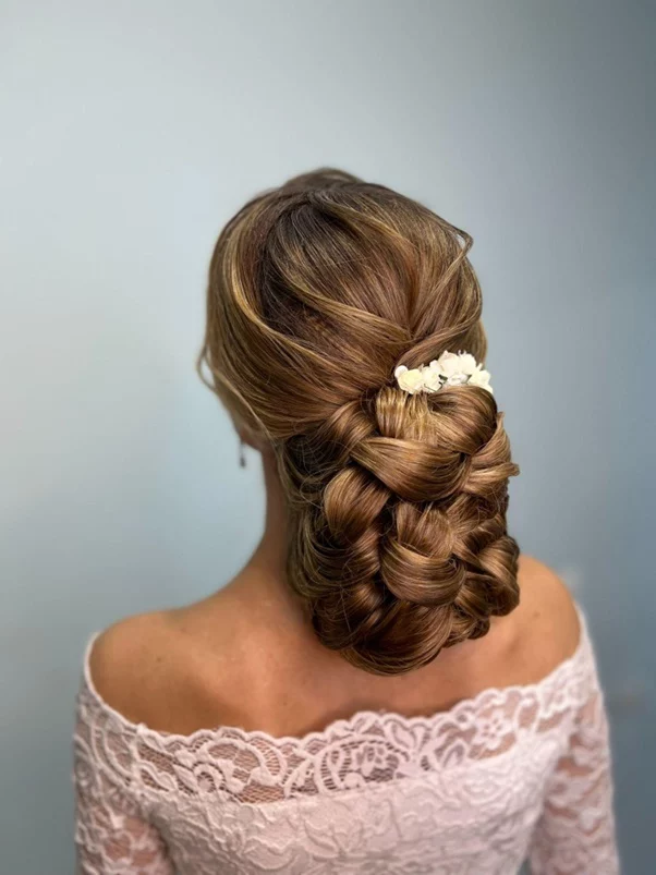 peluqueria y maquillaje a domicilio