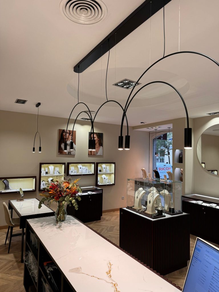 RAIVE Joyas desembarca en Madrid con una nueva tienda en el corazón del Barrio de Salamanca