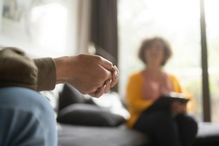 La mitad de los jóvenes españoles han tenido problemas emocionales en el último año
