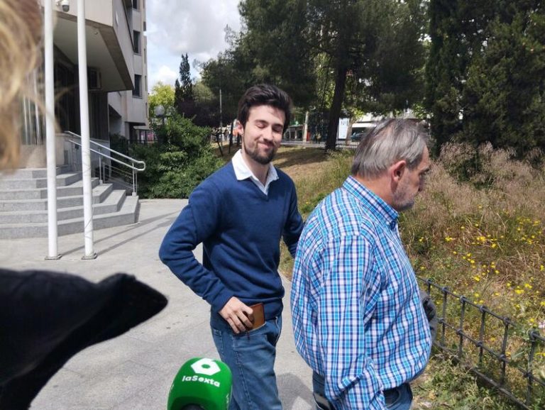 Los influencers 'PetaZetaz' declaran por un caso de agresión sexual en Vallecas