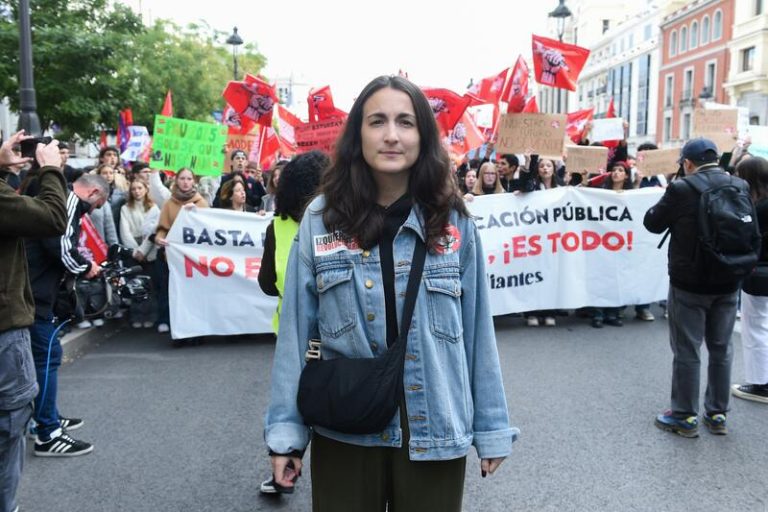 El Ministerio de Educación y los estudiantes se reúnen por la publicación de exámenes de la nueva PAU