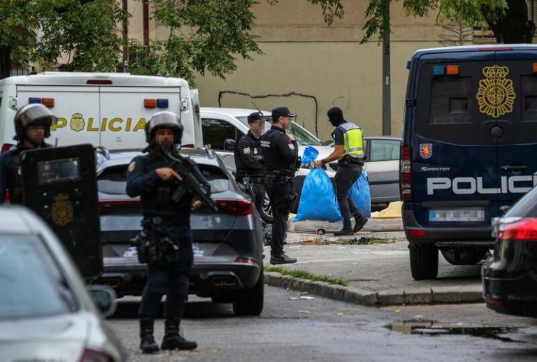 La Policía Nacional inicia una nueva fase de la operación 'Vulcano' en las Tres Mil Viviendas de Sevilla
