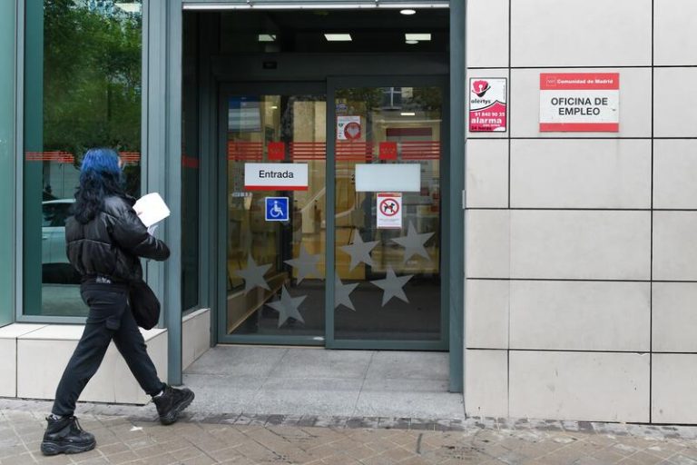 Aumenta la tasa de paro juvenil hasta el 26,9% con los desempleados del verano