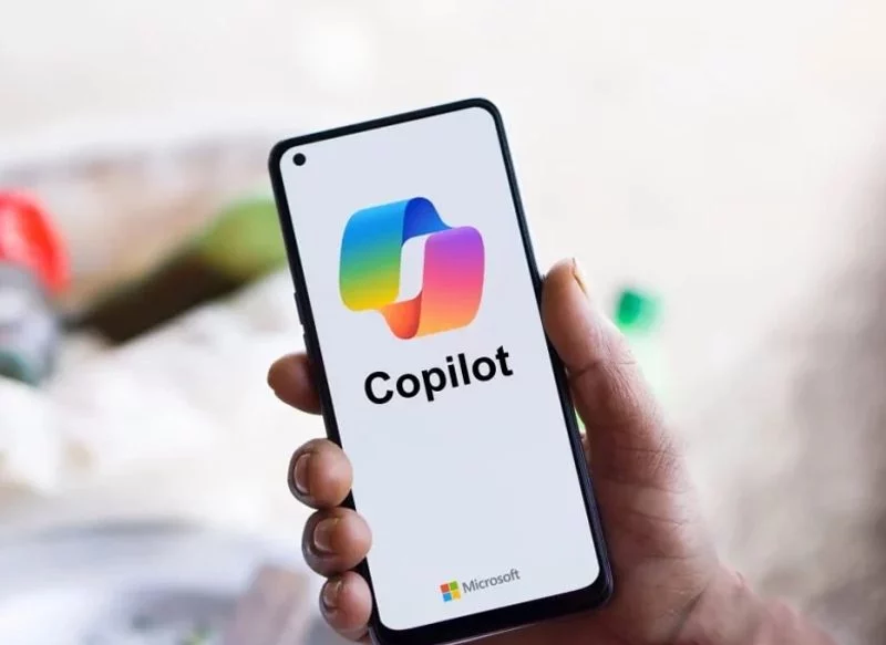 MICROSOFT COPILOT YA SE PUEDE UTILIZAR EN WHATSAPP