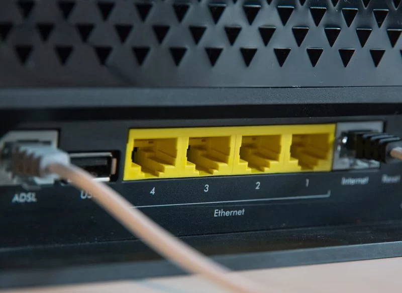 LAS PRINCIPALES VENTAJAS DE LA FIBRA ÓPTICA
