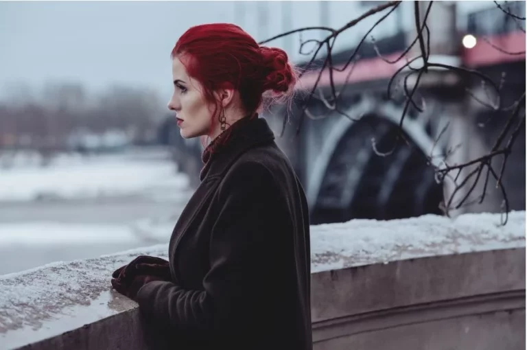 9 abrigos calentitos de Zara que te dan estilazo con cualquier complemento