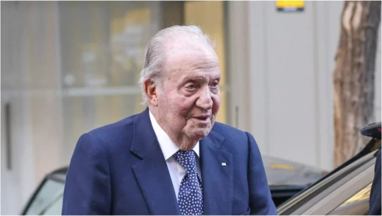 El entorno del rey Juan Carlos define con una palabra su escándalo con Bárbara Rey